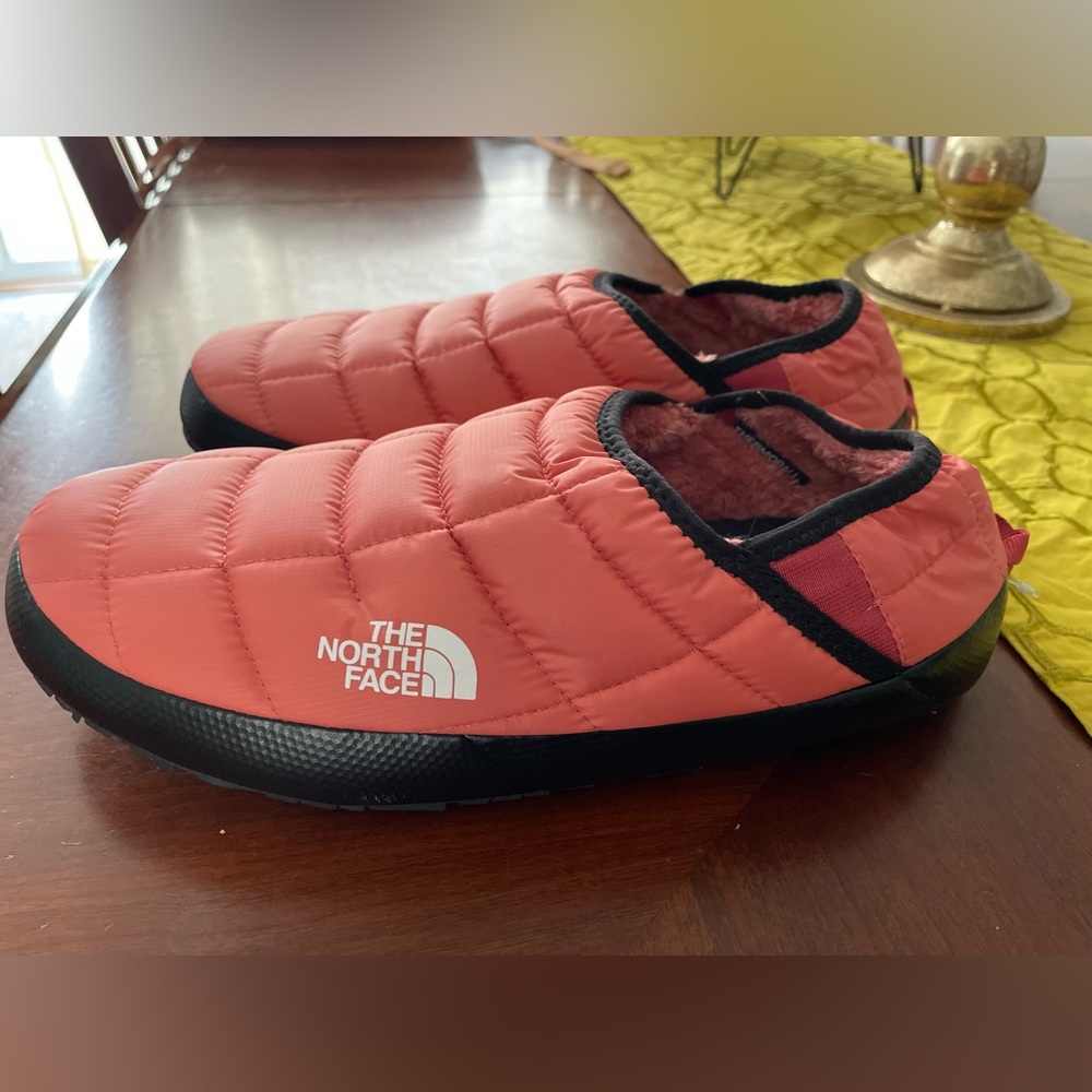 NWT North Face mule slippers womens